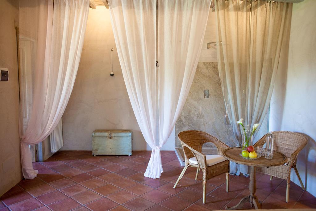 Agriturismo Humile キアンチャーノ・テルメ エクステリア 写真
