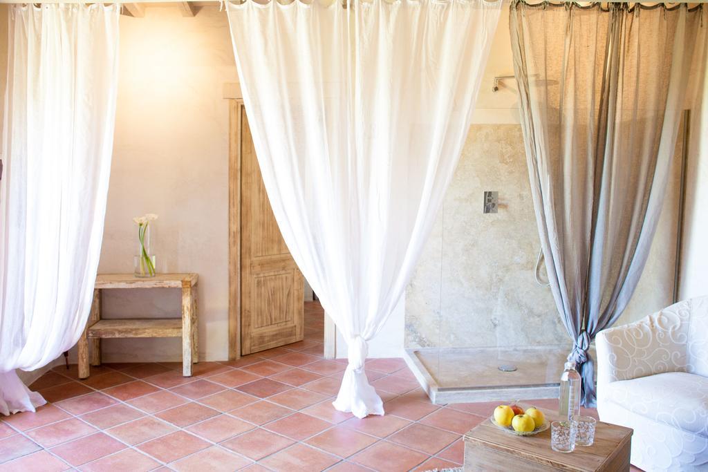 Agriturismo Humile キアンチャーノ・テルメ エクステリア 写真