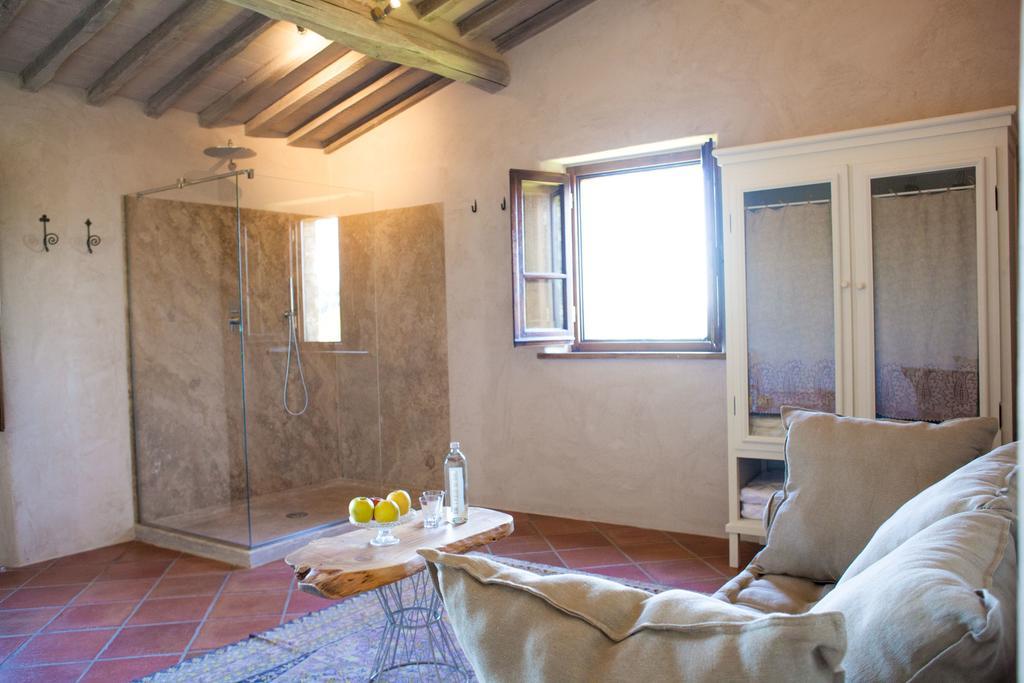 Agriturismo Humile キアンチャーノ・テルメ エクステリア 写真